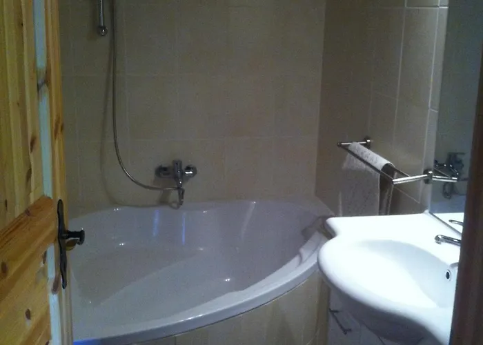 Bed & Breakfast Les Du Cairn 3*