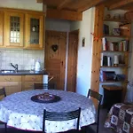 Les Du Cairn Bed & Breakfast Vernamiège