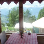 Bed & Breakfast Les Du Cairn 3*